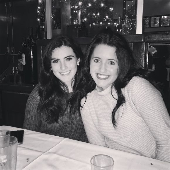 Meet your Posher, Jessica - Picture 1 of 1